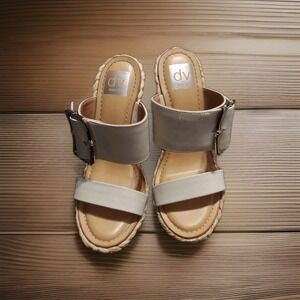 DV DOLCE VITO LUCINE 7.5 RAFFIA WEDGE PLATFORM WIDE BUCKLE STRAPS SANDALS NEW